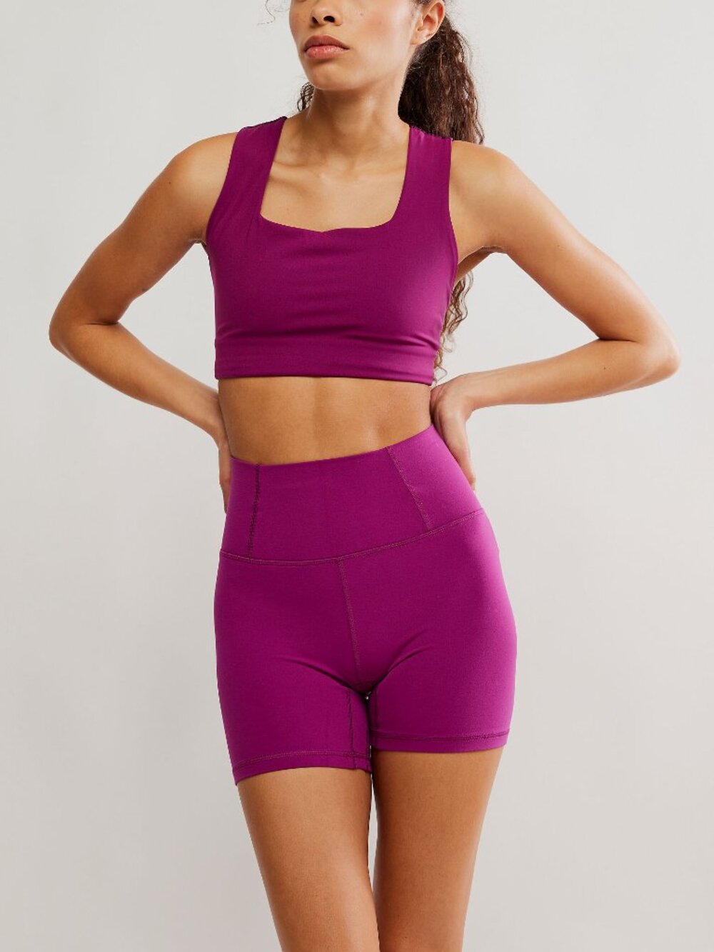🆕 FP MOVEMENT Win Win Sports Bra / Deep Mulberry - Picture 2 of 7